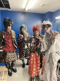 シェルミィ ナレーター 犬飼 on twitter gackt visual kei persona 5