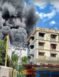 ไฟไหม้โรงงานพลาสติก ถนนสุขาภิบาล 5 ระดมฉีดน้ำนานกว่าครึ่งชม.ยังควบคุมไม่ได้ ยังไม่ทราบสาเหตุแน่ชัด เหตุวันหยุด ไม่มีคนอยู่ในโรงงาน à¹ƒà¸™à¸›à¸£à¸°à¹€à¸—à¸¨ à¸£à¸°à¸— à¸ à¹€à¸žà¸¥ à¸‡à¹„à¸«à¸¡ à¹‚à¸£à¸‡à¸‡à¸²à¸™à¸žà¸¥à¸²à¸ªà¸• à¸à¸¢ à¸²à¸™à¸šà¸²à¸‡à¸šà¸­à¸™ à¸„à¸™à¸‡à¸²à¸™à¸§ à¸‡à¸«à¸™ à¸•à¸²à¸¢ à¹€à¸ª à¸¢à¸«à¸²à¸¢à¸à¸§ à¸² 100 à¸¥ à¸²à¸™