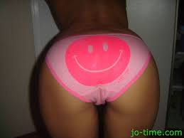 Big camel toe very hot. Reverse Cameltoe Nude