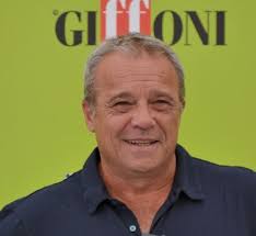 Ospite della trasmissione 'l'aria che tira' su la7, claudio amendola racconta l'aneddoto di una telefonata. Sicilian Ethnicity Of Celebs What Nationality Ancestry Race