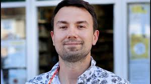 'My cousin is getting married in three weeks, I need to get back to Poland' 