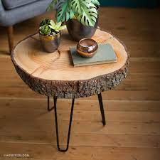 The architecture of a room, or design of the table makes a difference. Diy Wood Slice Table