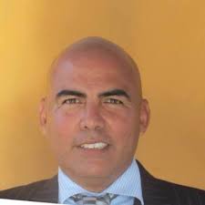 Amigos por lo que leo creo que algunos de nosotros no nos damos cuenta de  la magnitud de lo que está sucediendo, una sensación de impotencia, de  frustración y abatimiento nos noqueó.