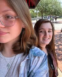 Carly Hauser (@carly.hauser) • Instagram photos and videos