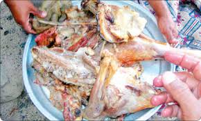 أهالي الباحة ينعشون مطاعم الأكلات الشعبية بالمخواة المدينة