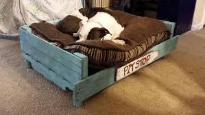 I love the idea of a dog bed that you can fold up when not in use. Make A Pallet Dog Bed Diy Projects For Everyone