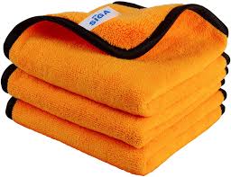 When cleaning your microfiber shoes, purses, or any item, you want to make sure you use a light or white cloth, even on dark stains. Mr Siga Professional Premium Microfiber Towels For Household Cleaning Dual Sided Car Washing And Detailing Towels 15 7 X 23 6 Inch Gold 3 Pack Automotive Car Care Fcteutonia05 De