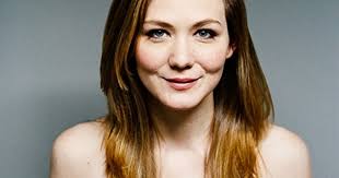 Kelly's name is well known among the visitors of (in)appropriate online portals. Louisa Krause