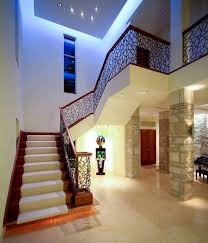 винтовые лестницы на второй этаж в частном доме фото цены Lestnica Na Vtoroj Etazh V Chastnom Dome Krasivye Foto Staircase Design Railing Design Staircase Railing Design