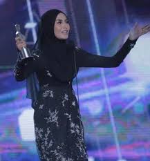 Mira atau nama sebenarnya, nur amirah filzah badioezaman. Wany Hasrita Bintang Paling Popular Di Abpbh 31 Siapa Sangka Blog Santai Santai Jerr