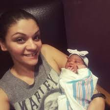 Sheriff's Officer Delivers Baby