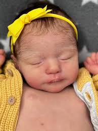 Laurie by Cassie Brace