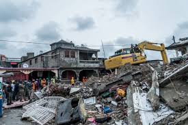 Gempa bumi ini banyak menimbulkan kerusakan atau bencana alam di bumi, getaran gempa bumi yang kuat mampu menjalar keseluruh bagian bumi. Uijm X73utnqhm