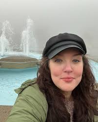 Laurel Dickman (@laureldickmanwrites) • Instagram photos and videos