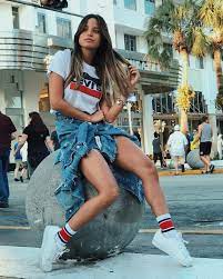 The latest tweets from @emimernes_ 85 3 Mil Me Gusta 361 Comentarios Emilia Mernes Emimernes En Instagram CoÉ´ La MeÉ´te EÉ´ El JyeÉ¢o Fashion Outfits Female Models