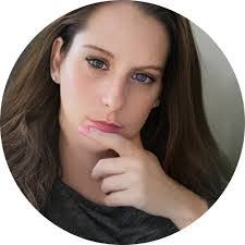 Kelsey Small's Instagram, Twitter & Facebook