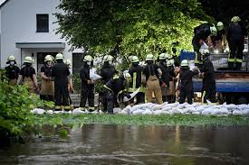 1 day ago · catastróficas inundaciones en alemania las fuertes lluvias de la noche del miércoles provocaron riadas y desbordamientos. Gjrsfvmj37hrvm