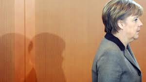 Последние твиты от angela merkel (offiziell inoffiziell) (@amerkel57). Angela Merkels Berater Das Einblattrige Kleeblatt Inland Faz
