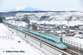 Jr東日本アプリでは「情報の見える化」によって、 ビジネスやおでかけの快適な移動をサポートします。 経路検索はもちろんのこと、 運行情報、遅延状況、振替輸送情報など、 公式アプリならではの正確な情報をお届けします。 Hhgcdkmp Sgmjm