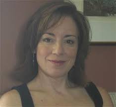 Diane Elizabeth Robb AuCoin Obituary