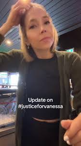 Vanessa Root's Instagram, Twitter & Facebook