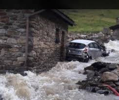 Ponte Di Legno Bomba D Acqua Frane E Esondazioni Strade Del Gavia E Alle Frazioni Chiuse Gazzetta Delle Valli News Dalle Valli Lombarde E Trentine