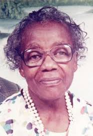 Julia Dubose's Instagram, Twitter & Facebook