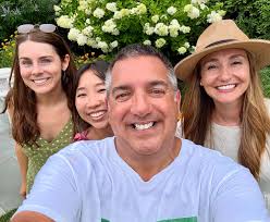 The only thing hotter than the weather was the #alvarezandmarsal #global  #transactionadvisory Group's #NewYork annual summer clambake in the  #Hamptons today! With this rate of growth we're gonna need a bigger pool….