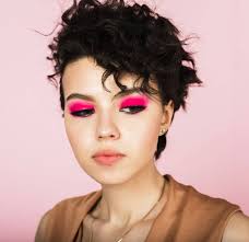 Just take a look at these short haircut ideas and choose your next style! 70 Quick And Easy Short Weave Hairstyles Hairstylecamp