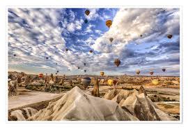 Vol en montgolfière en cappadoce un spectacle à vous émerveiller! Posters Et Tableaux De Montgolfieres En Cappadoce Turquie Posterlounge Fr