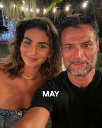 Vulnerable post incoming 'cause everything looks like a dream online but  here's a little story for you… Beginning of 2024 I had a thriving business  doing social media marketing for restaurants and