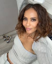 A girl has no president 🎥