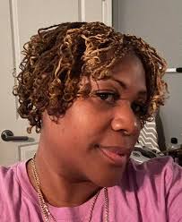 Any do insta locing that's less then 250? I I'm almost two months in I have  70 locs.