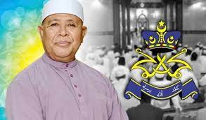He began work at pusat islam in 1976 before serving as grand imam of the national mosque in the. Abu Hassan Din Dilarang Ceramah Agama Di Johor Mynewshub