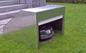 Lars360 dach carport für rasenroboter automower mähroboter garage für rasenmäher roboter polycarbonat regenschutz sonnenschutz pultvordach dach haustürvordach, 103 x 77 x 45,5 cm. Garage Fur Mahroboter Mein Schoner Garten