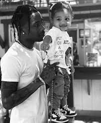 Here, baby stormi got you her impression of a robot for christmasbeep boop. Travisscott Travis Cute Aesthetic Kyliejenner Stormi Fathersday Baby Dad Bli Travis Scott Wallpapers Travis Scott Kylie Jenner Kylie And Travis Scott