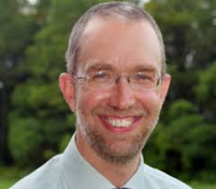 Coach Bio: Simon Holzapfel (Copy)