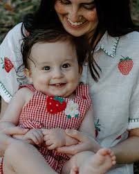 lots of giggles outside the @lukecombs concert tonight🤍 #fyp #foryoupage  #lukecombs #concert #tampa #countrymusic #lukecombstour #movingtoflorida  #marriage #dating #laineywilson #florida #country