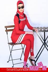 Yeni 2019 Tesettur Tam Kapali Mayo Cesitleri Ve Fiyatlari Hasema Kapalimayomode Https Mayolar Moda Yeni Moda