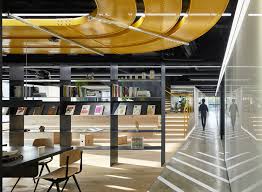 Hyundai S Fintech Workspace Blends The Highly Digital With The Highly Human Factory Interior Public Space Design Design Firms