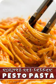 This Roasted Red Pepper Pesto Pasta Is Bursting With Flavour And Goes Down In Just 15mins Pesto Roastedredpepper Pasta Www D Cooking Recipes Recipes Food