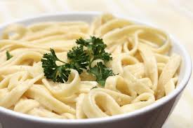 Tagliate il burro a pezzetti e mettetelo in una ciotola capiente. Ricetta Vegano Fettuccine Alfredo Pasta Senza Latticini
