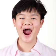 Video] ▸ BIG BANG!The Ambassadors' Scoop: Makhena & Caleb Rankin-Guérin