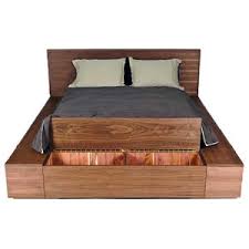 Comes in caramel and white colors and is available in king, queen. Memomad Bali Storage Platform Bed With Drawers King Size