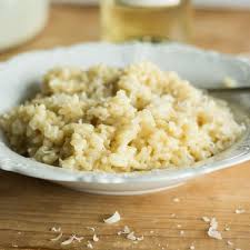 Risotto Selber Machen So Gelingt Dir Das Gericht Jedes Mal Rezept Risotto Grundrezept Rezepte Risotto