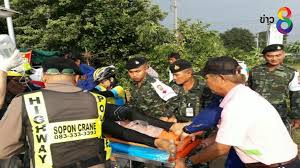 เจ้าจอมหม่อมราชวงศ์แป้ว เป็นธิดาใน พระวรวงศ์เธอ กรมหมื่นปราบปรปักษ์ เกิดเมื่อ พ.ศ. à¹ƒà¸™à¸«à¸¥à¸§à¸‡ à¸£ 10 à¸—à¸£à¸‡à¸£ à¸šà¸¨à¸žà¸¥ à¸‡à¸§ à¸¢ 73 à¸› à¸— à¹€à¸ª à¸¢à¸Š à¸§ à¸•à¸£à¸°à¸«à¸§ à¸²à¸‡à¸› à¸™à¸ˆ à¸à¸¢à¸²à¸™à¸­ à¸™à¹„à¸­à¸£ à¸ à¸‚ à¸²à¸§à¸Š à¸­à¸‡ 8