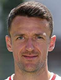 He won the bundesliga twice, with vfb stuttgart in 2007 and vfl wolfsburg in 2009. Christian Gentner Spielerprofil 20 21 Transfermarkt