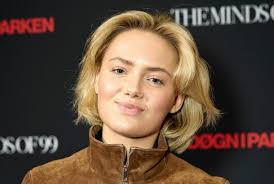 Lisa Næblerøds 18-årige datter blev myrdet