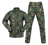 Military Style and Functionality: Top Quality woodlands ...