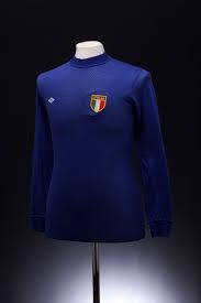 Shop italy soccer jerseys and italian national soccer team apparel at soccer.com. Italy Football Shirt 1970 World Cup In 2021 Retro Football Shirts Classic Football Shirts Italy Football Shirt